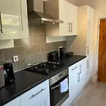 18 Horner Street * York